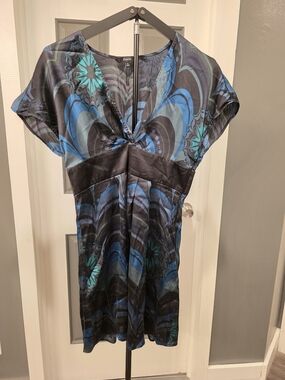 Express Blue and Teal Printed V-Neck Silk Dress
